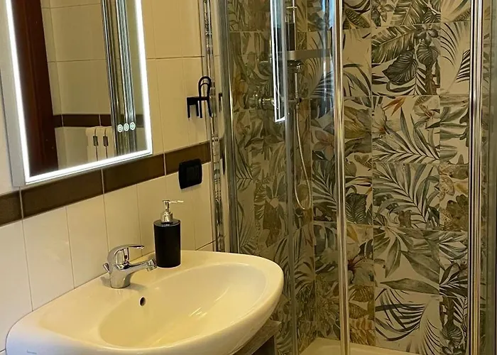 La Contessa Torrette Guest house 3*